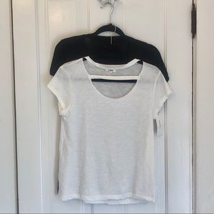 2 LNA scoop neck tshirts in black and white